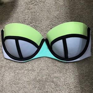 Padded swim suit top